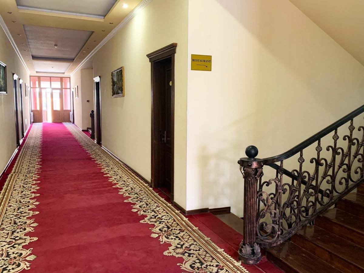 Reikartz Majestic Samarkand Hotel Buitenkant foto